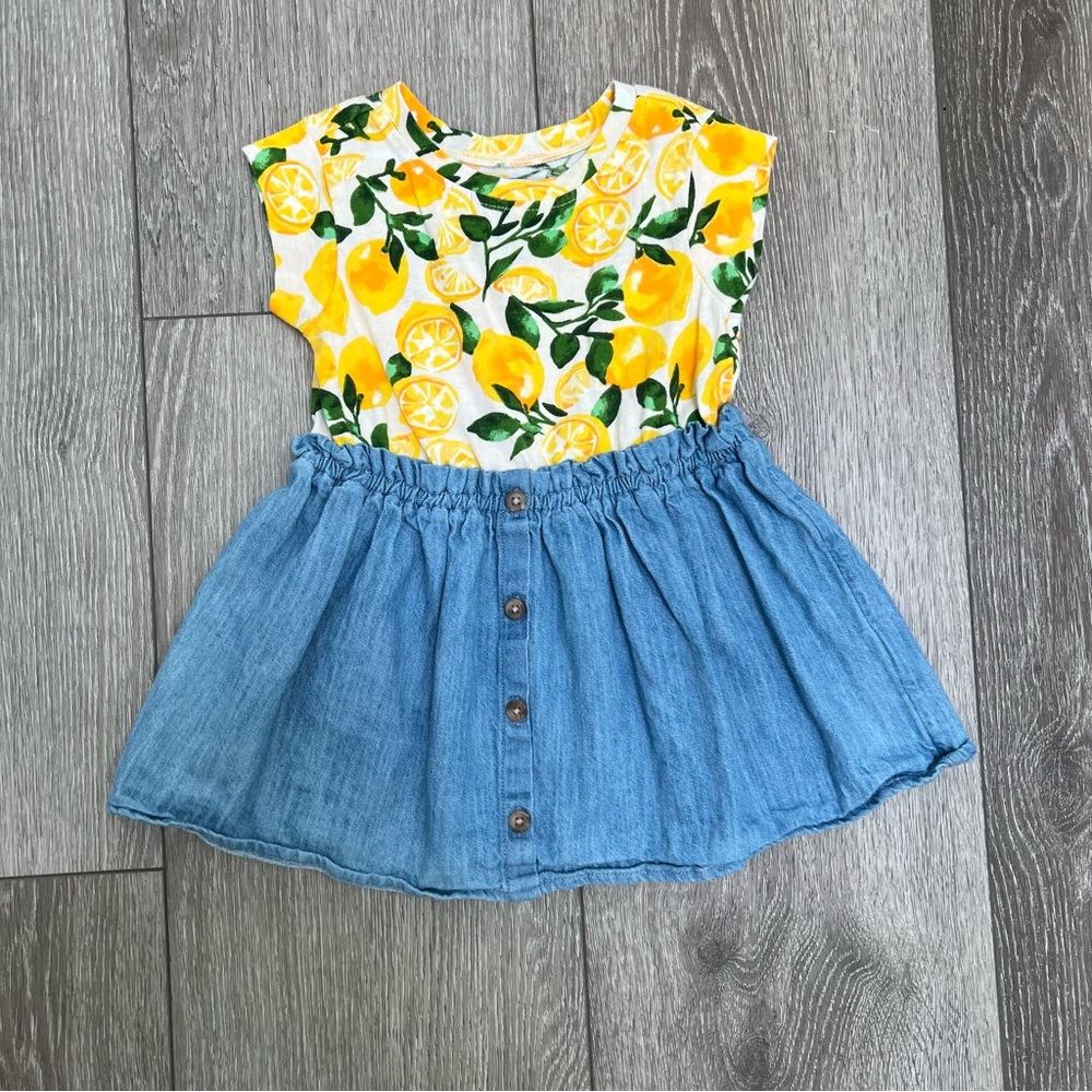 OLD NAVY SHORT SLEEVE DRESS CHAMBRAY AND LEMONS 18-24MO